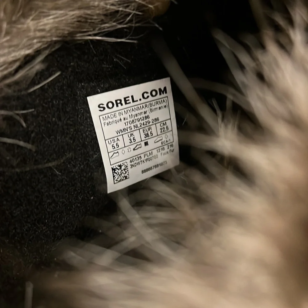 Sorel Joan of Arctic Boots - Picture 4 of 5